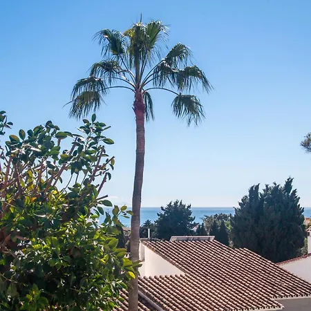 Costabella Βίλα *